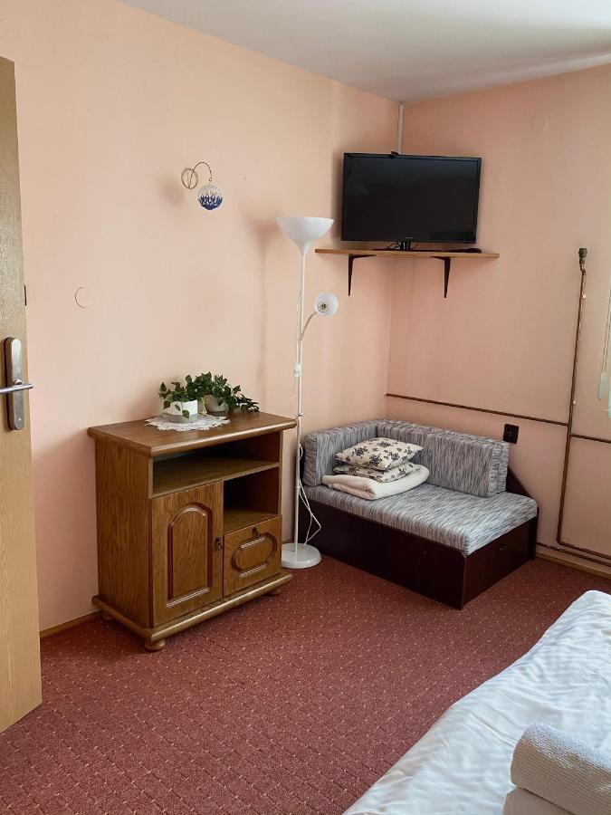 Pokoje Goscinne Pod Jaworem - Obok Pieknego Szlaku Wzdluz Rzeki Bialka, 1Km Do Stokow Kotelnica Экстерьер фото