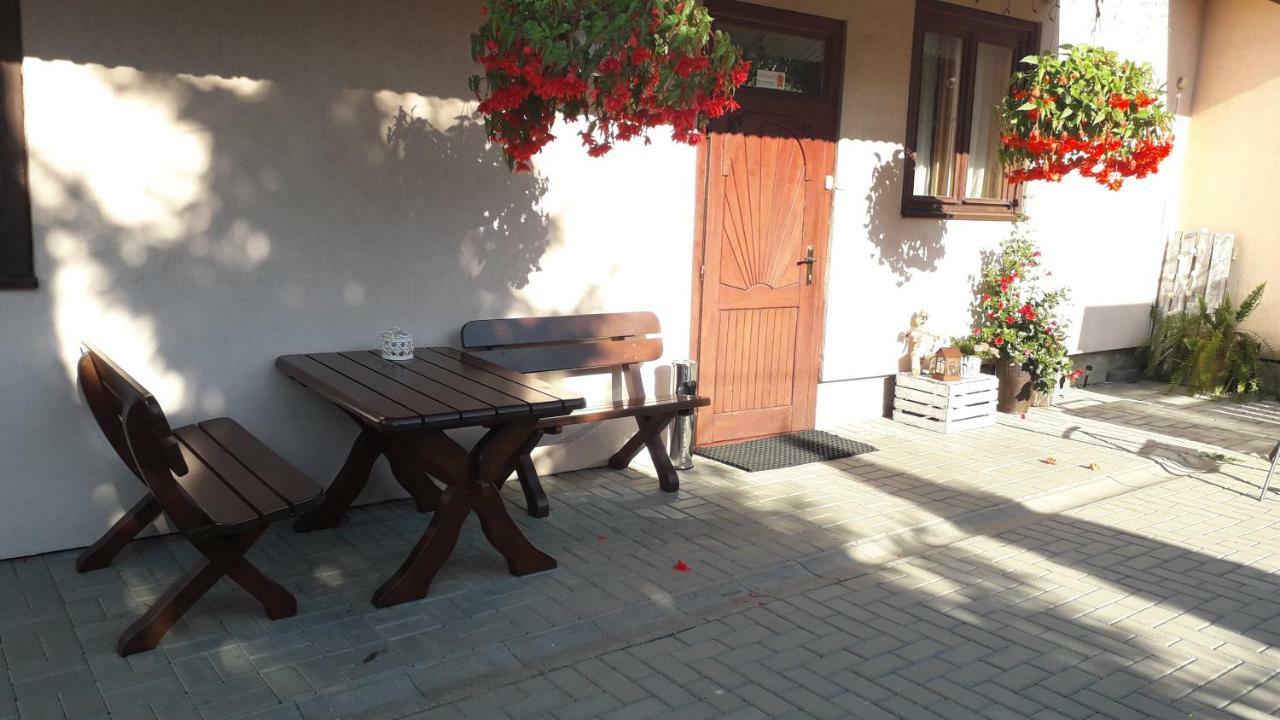Pokoje Goscinne Pod Jaworem - Obok Pieknego Szlaku Wzdluz Rzeki Bialka, 1Km Do Stokow Kotelnica Экстерьер фото